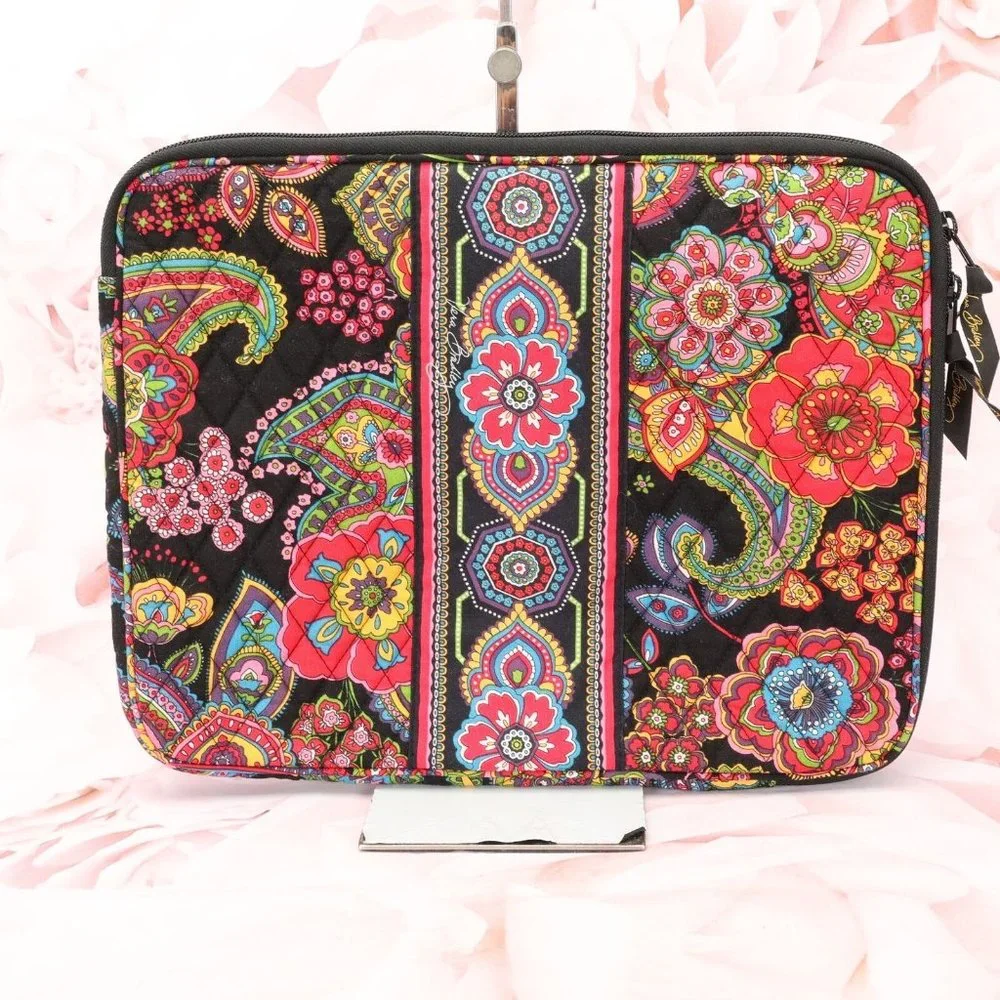 Vera Bradley Laptop Sleeve Case Zip Top Quilted Floral Paisley Multicolor